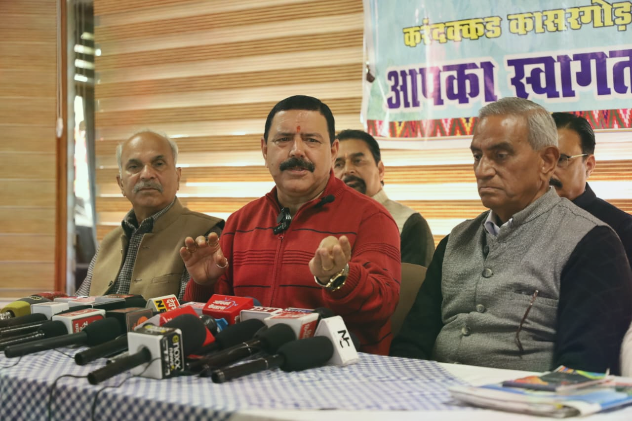 kangra-pensioners-leader-attack-cong-govt