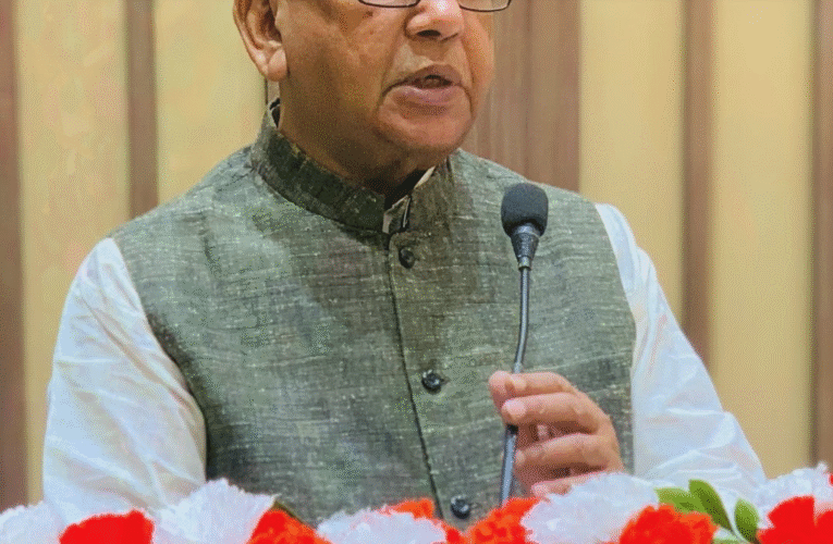 भ्रष्टाचार विरोधी अभियान को वह किसी भी परिस्थिति में रोकने वाले नहीं: सरयू