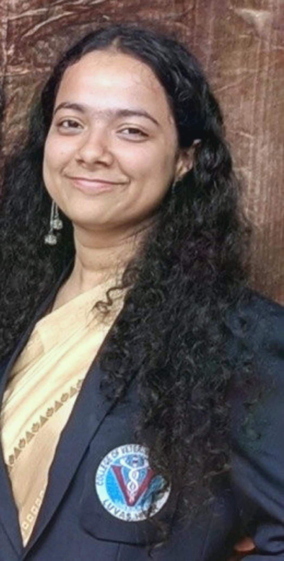 luvas-student-akshita-kol-sele