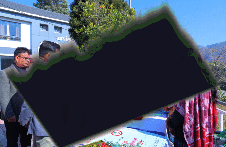 बहुउद्देश्यीय शिविर में अधिकारियों को बताई समस्याएं