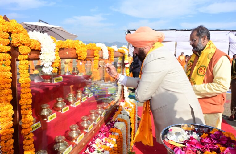 जन्म शताब्दी समारोह में शामिल होंगे गायत्री परिवार के सैकड़ों कार्यकर्ता