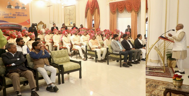 mp-youth-developed-india-construction-captain-