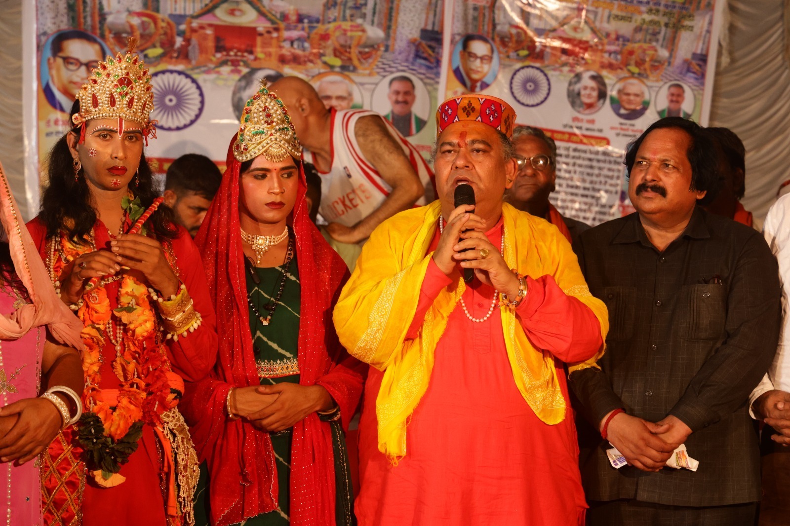 dhaja-mandi-seri-manch