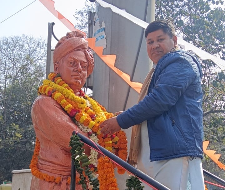 jh-hindi-sahitya-bharti-paid-tribute-vivekanand