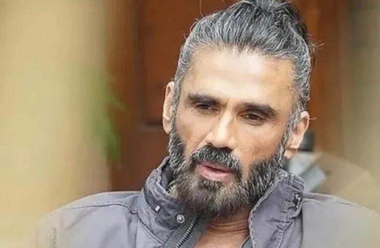 बेटे अहान के समर्थन में उतरे सुनील शेट्टी, दी कड़ी चेतावनी