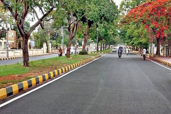 स्वच्छ सड़कों की दिशा में बड़ा कदम, सीहोर जिले में जटायु मशीन संचालन के लिये हुआ एमओयू