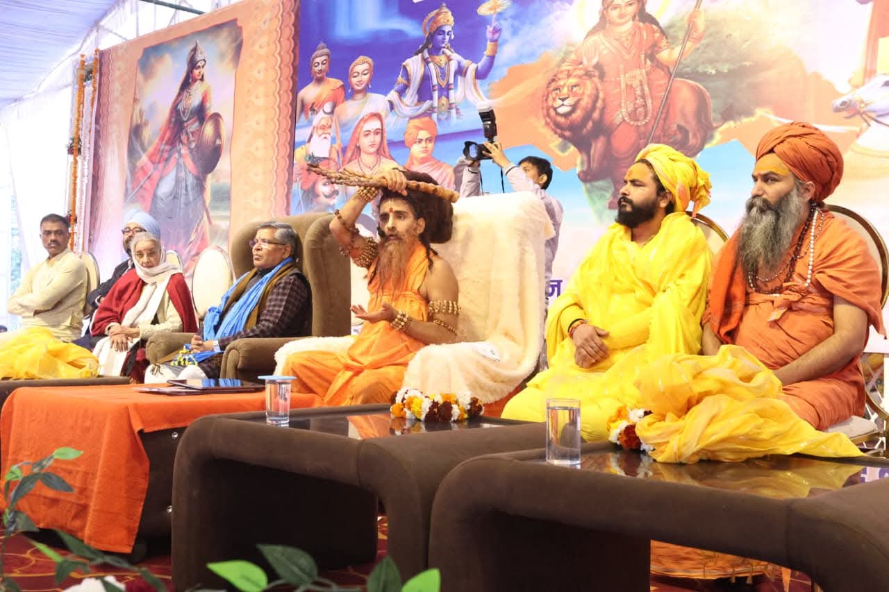 hindu-samelan-lucknow-riteswar-mahraj