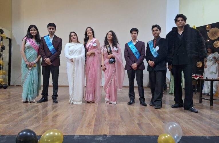 इंडस ग्लोबल स्कूल में 12वीं कक्षा के छात्रों के लिए किया गया विदाई समारोह का आयोजन