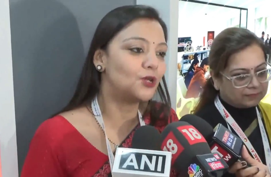 galgotia-robodog-controversy