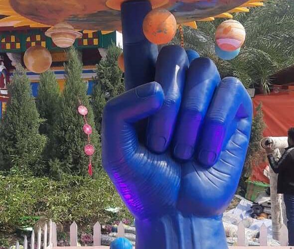 फरीदाबाद : सूरजजकुंड मेले में पांचजन्य शंख और सुदर्शन चक्र बने पर्यटकों के आकर्षण का केंद्र