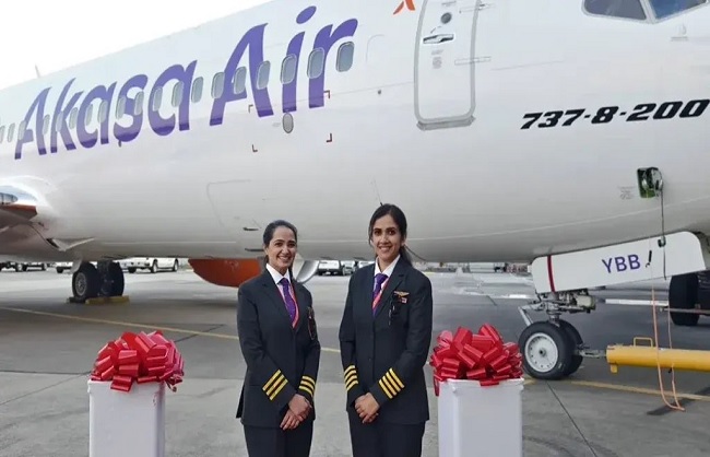 अकासा एयर उड़ानों के संचालन में अवसरवादी ढंग से काम नहीं करतीः विनय दुबे