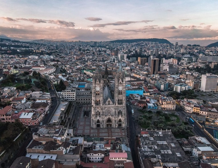 ecuador-seven-people-killed