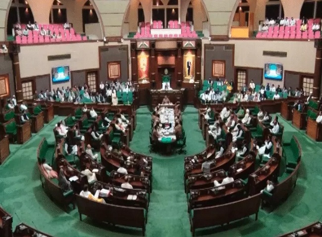 mp-assembly-indore-contaminated-water-uproar-congr