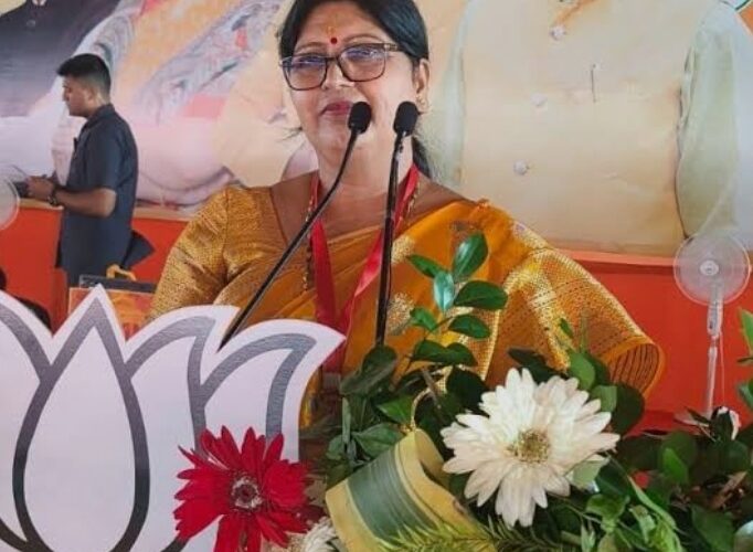 भाजपा विधायक नीरा यादव ने बजट खर्च और योजनाओं के क्रियान्वयन पर उठाए सवाल