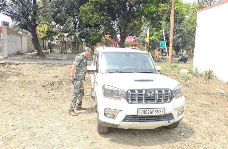 माइंस रेस्क्यू परिसर में कई दिनों तक का खडा रहा स्कॉर्पियो, सीसीएल और पुलिस दोनों अनजान