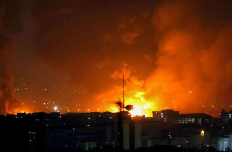 कुवैत में ईरान ने की ड्रोन की बौछार, एयरपोर्ट का फ्यूल डिपो आग की लपटों में घिरा