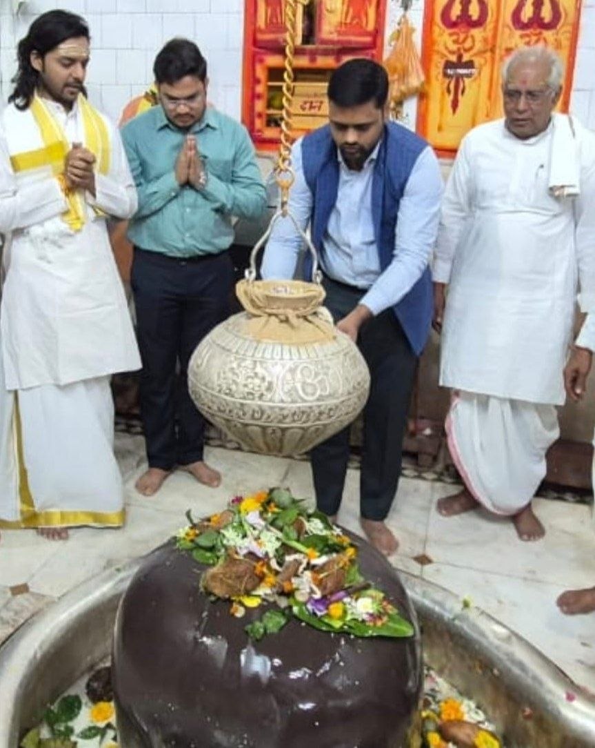 anil-rathore-takes-charge-as-d