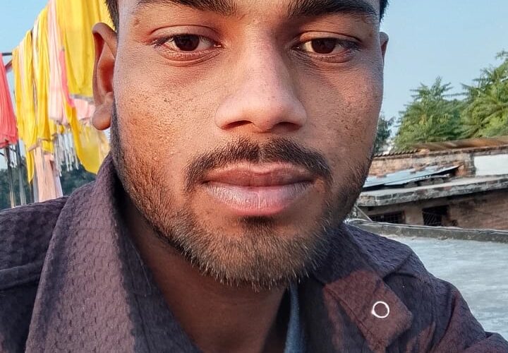 सीतापुर-तेज रफ्तार डंपर से कुचलकर बाइक सवार दो युवकों की मौत