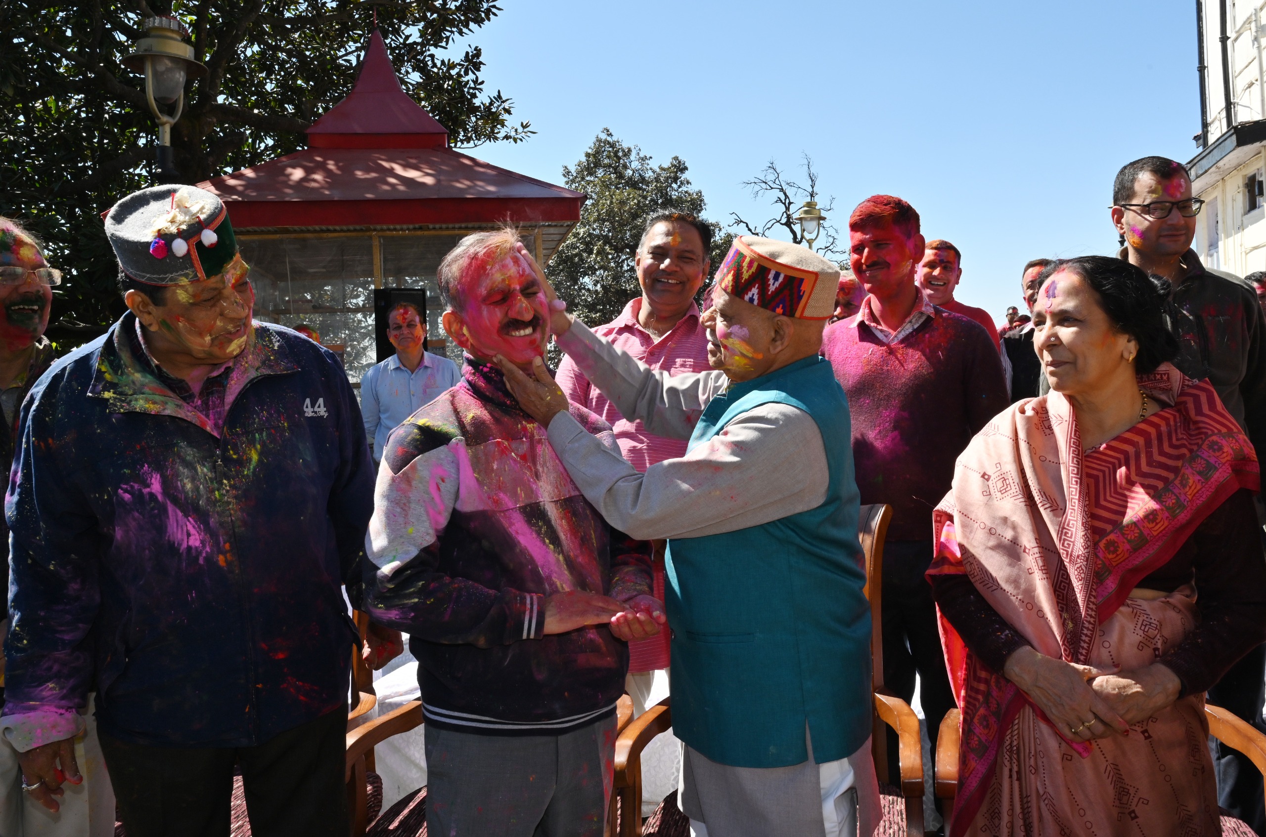holi-celebration-governor-cm