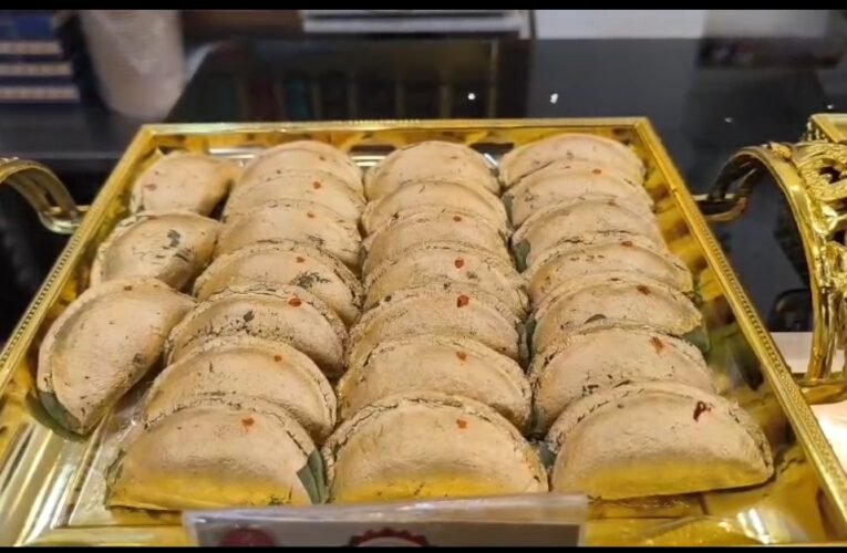 होली पर शाही गुझिया की धूम, सोने-चांदी से सजी मिठास ने बढ़ाई बाजार की रौनक
