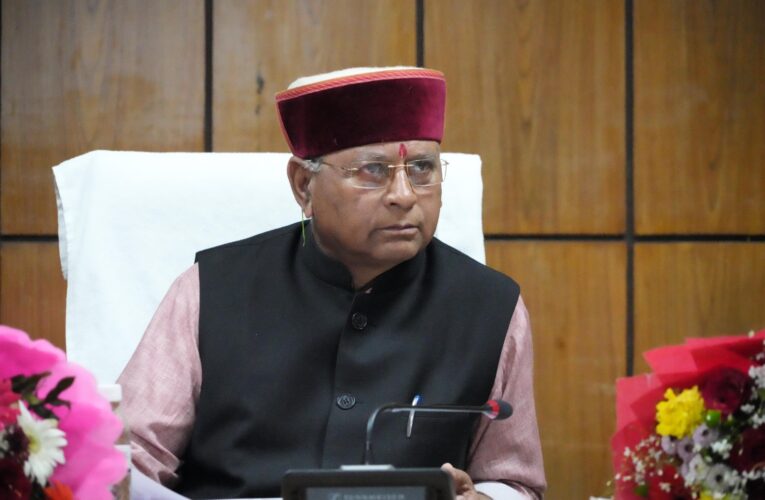 जनकल्याणकारी योजनाओं की रूपरेखा तैयार करें अधिकारी: खजानदास