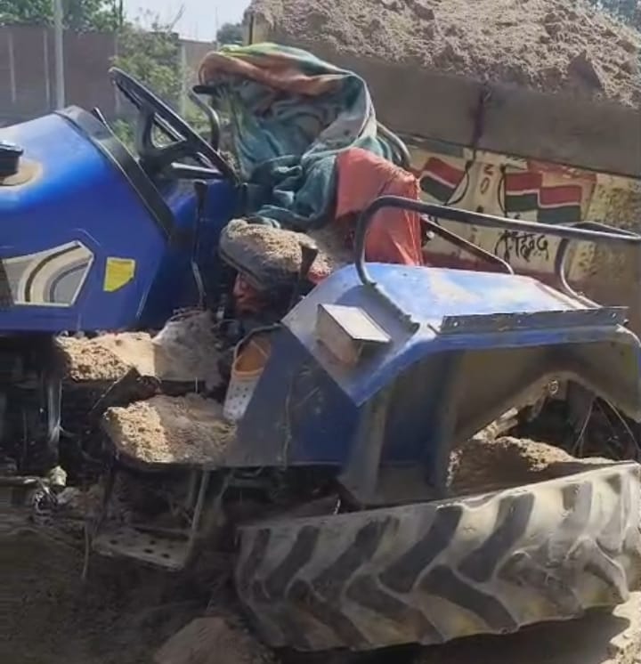 accident-beti-ki-maut-maa-ghayal