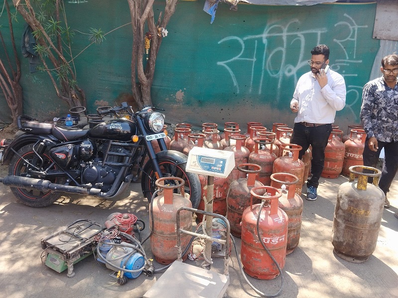 mp-indore-food-department-takes-major-action-seize