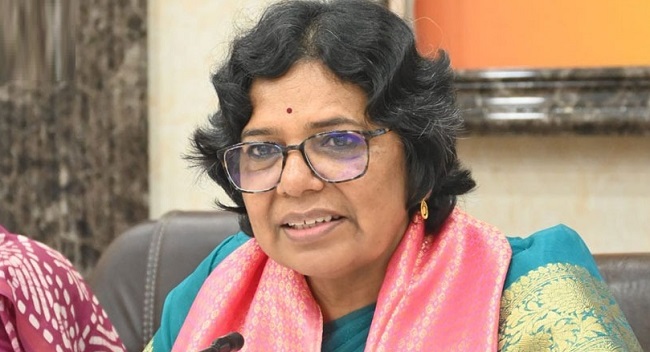 mp-ncw-chairperson-vijaya-rahatkar-to-hold-public-
