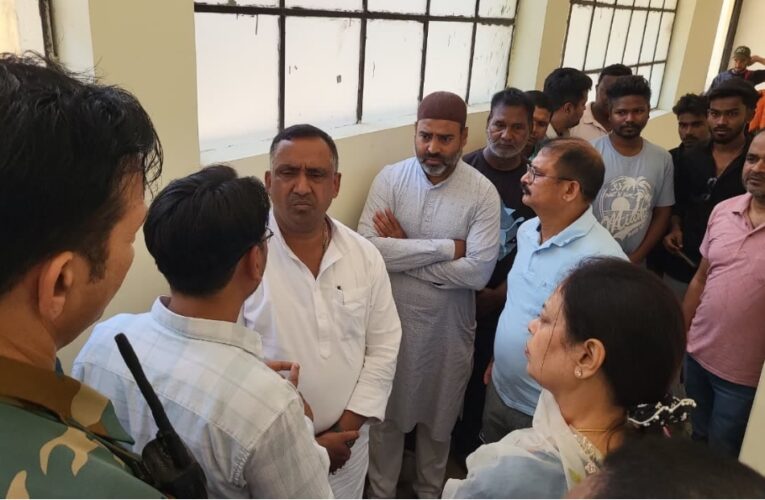 मानगो में किशोर की संदिग्ध मौत पर बवाल,बन्ना गुप्ता ने परिजनों को दिया निष्पक्ष जांच का आश्वासन