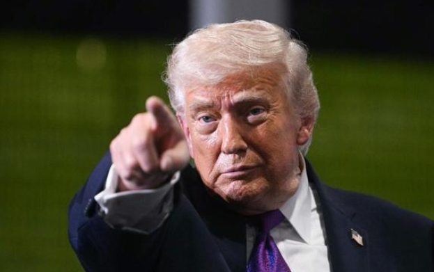 sports-football-trump-iran-fifawc