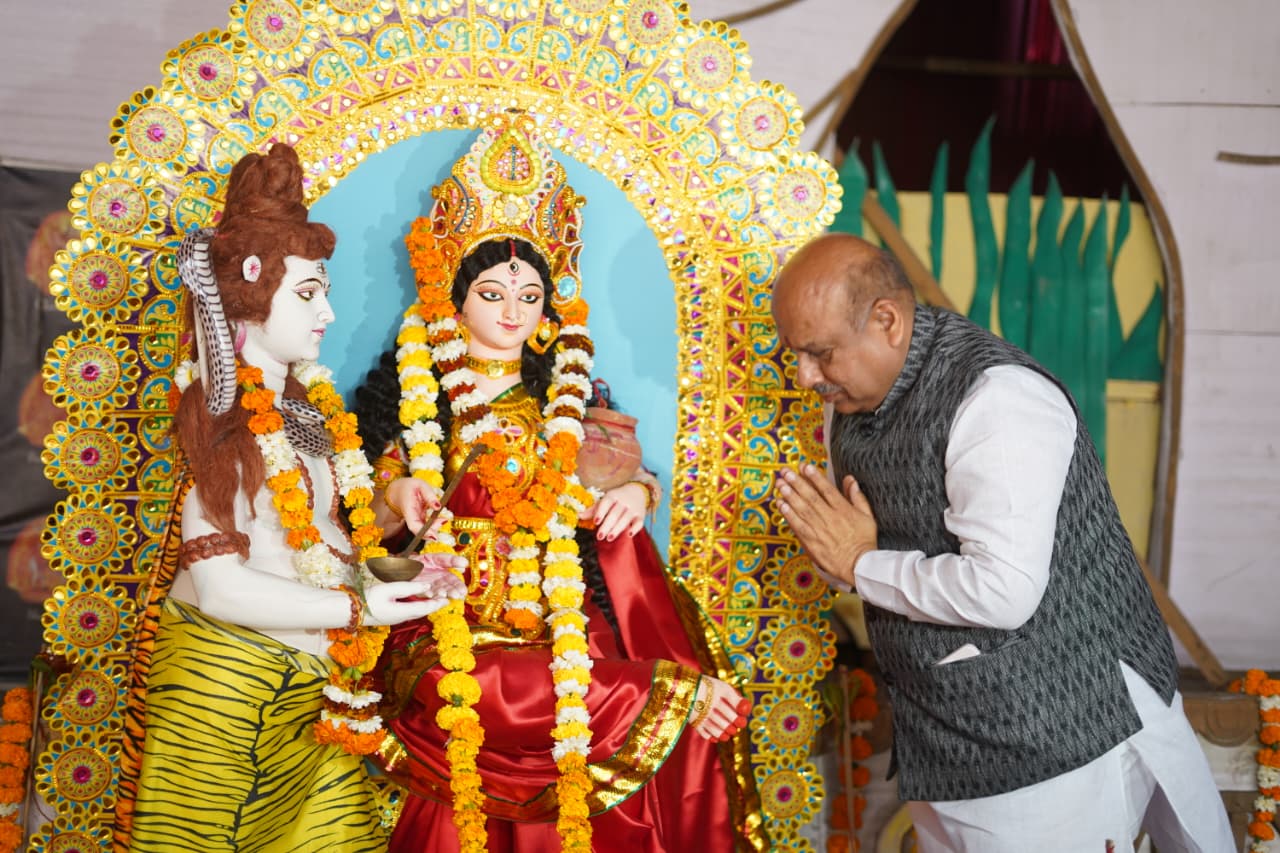 vijender-gupta-prayers-kali-temple