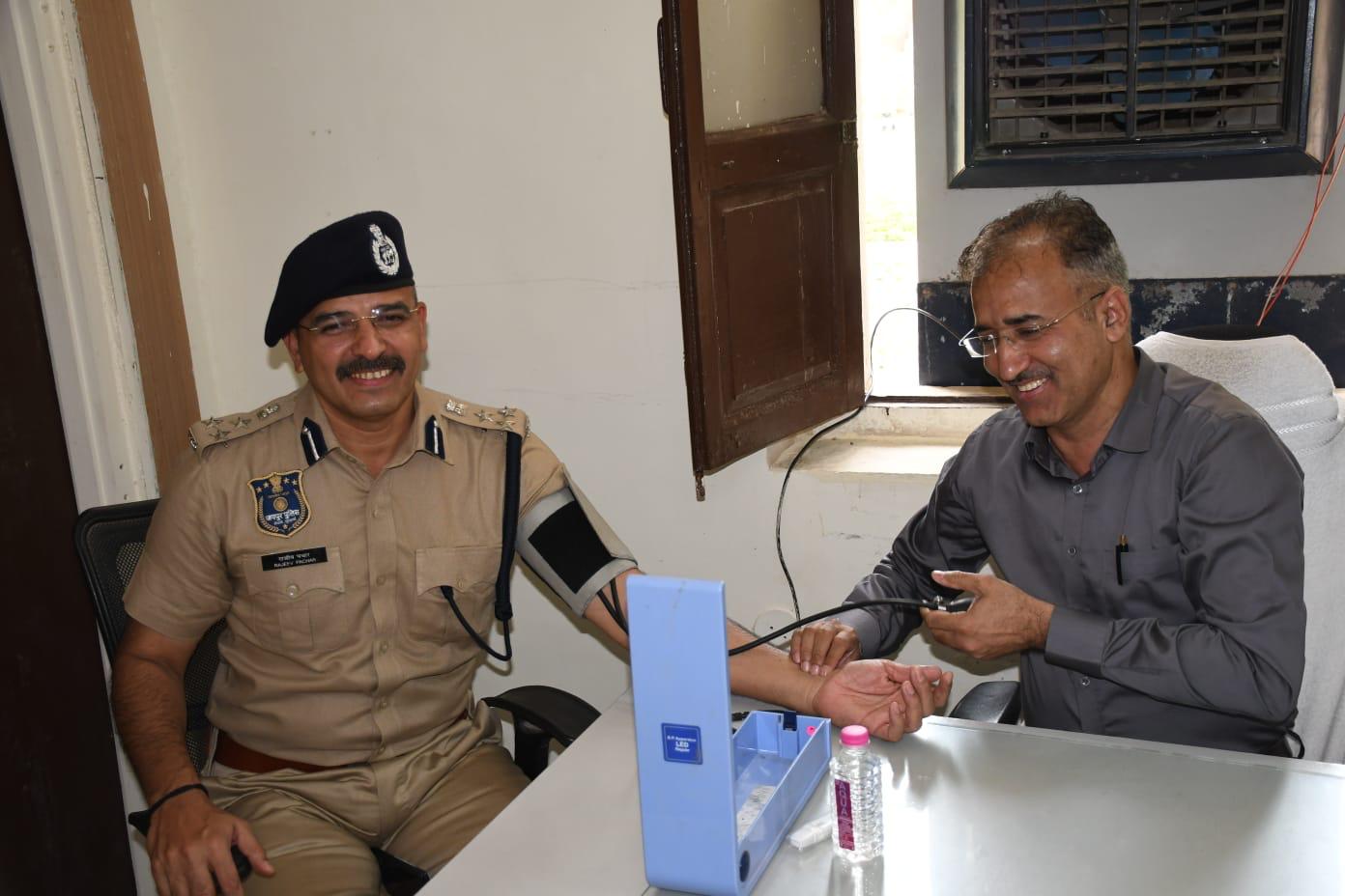 free-medical-camp-police-line
