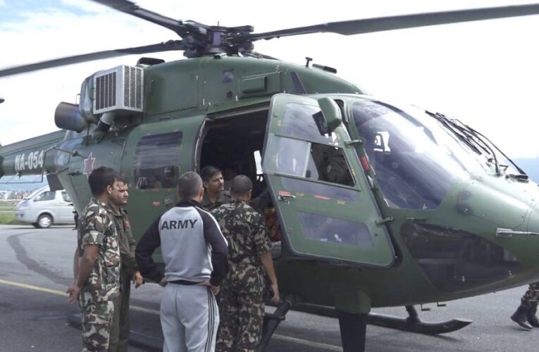 नेपालः दुर्गम और हिमालयी क्षेत्रों में हेलीकॉप्टर के जरिये मतपेटियां संकलित करने की तैयारी