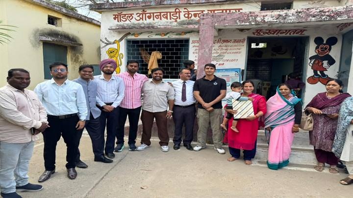 mp-vidisha-a-10-member-team-of-ias-cadre-visited-v