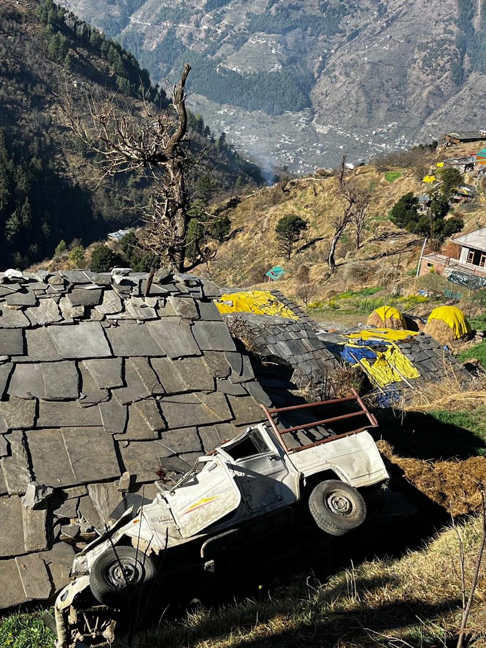 ac-accident-kullu-jana-two-die