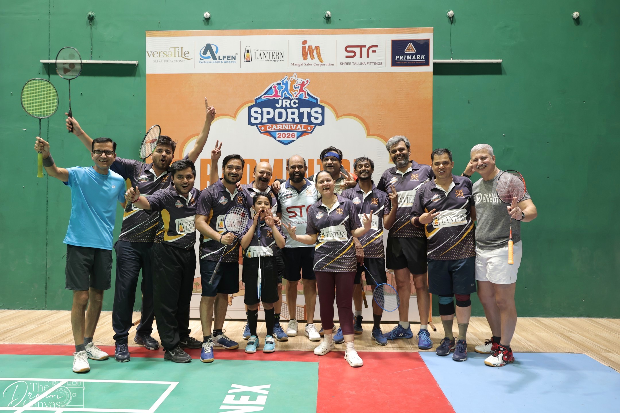 match-cricket-bedminton