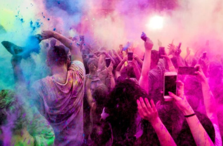 रंगपंचमी मनाई, मंदिरों में होरिया उत्सव का समापन, पांड्या नृत्य ने मचाई धूम