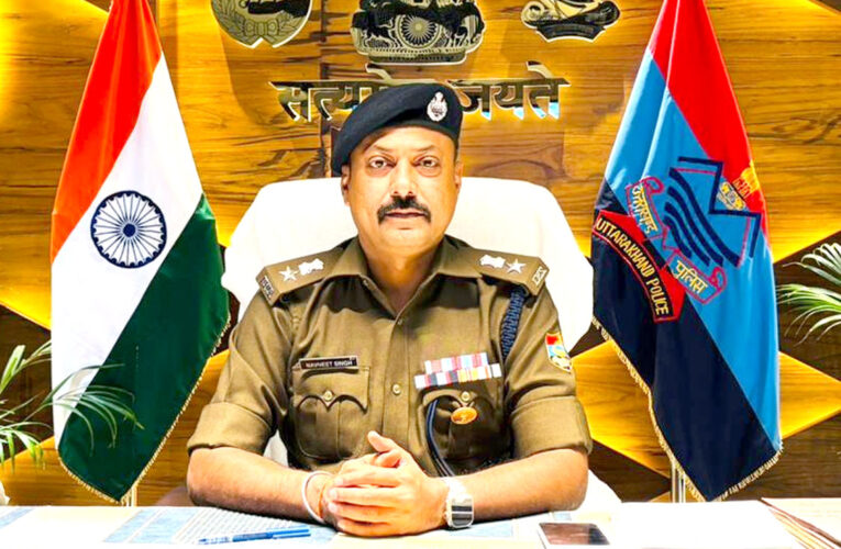 अवैध खनन में बड़ी कार्रवाई: चौकी प्रभारी समेत 6 पुलिसकर्मी निलंबित