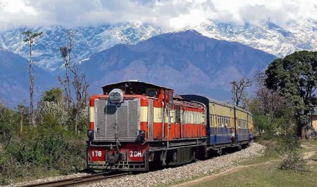 kangra-rail-service-resume-
