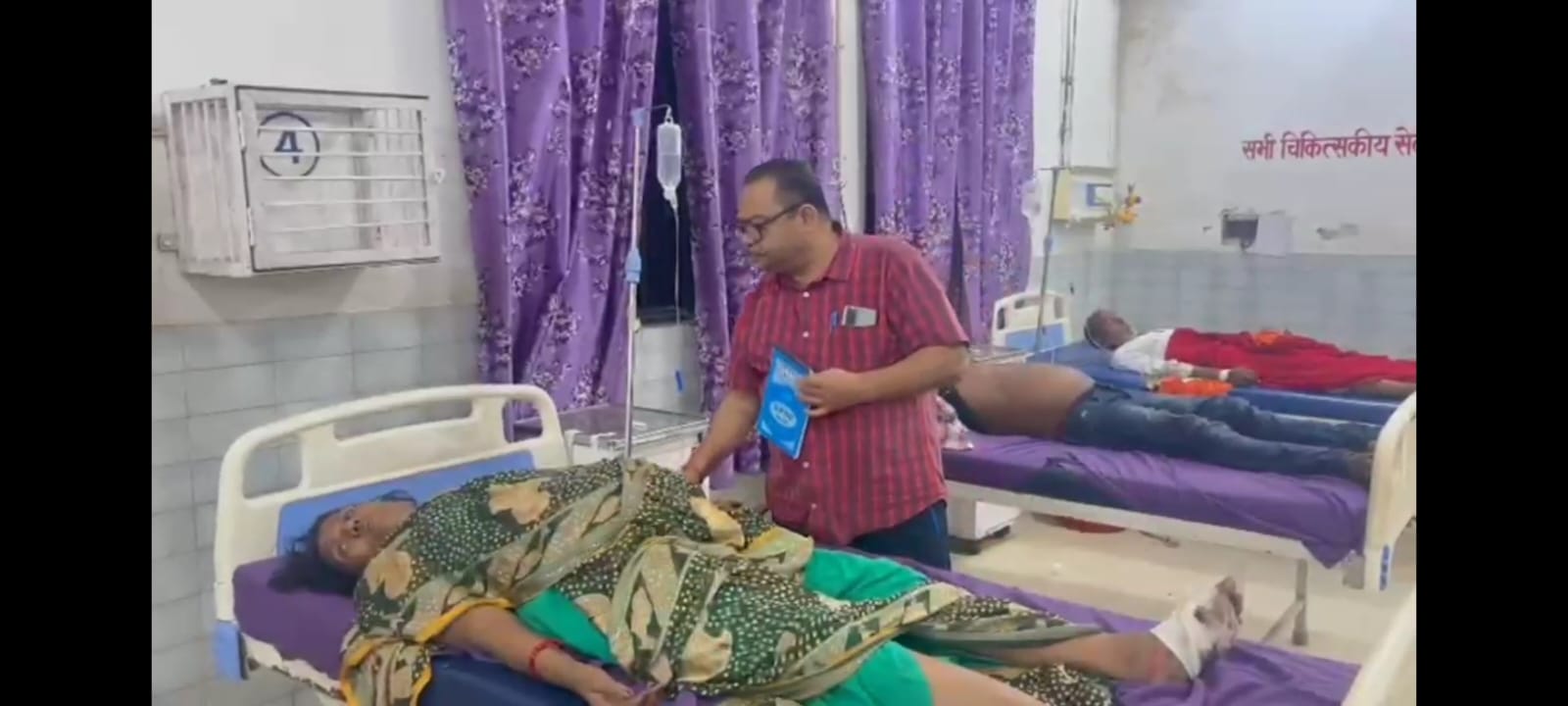 bus-pilgrims-collides-35-injur