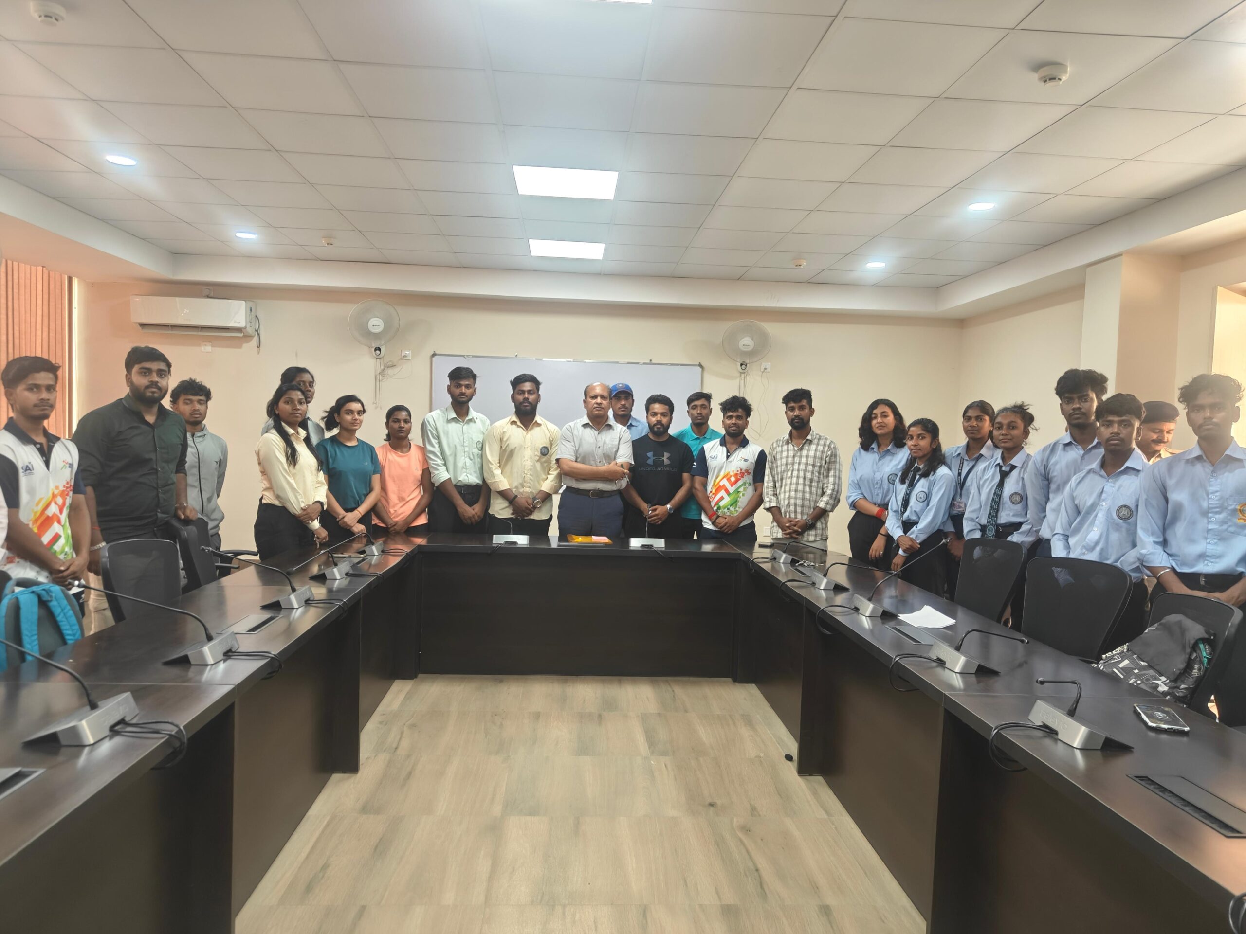 jh-students-submit-memorandum-over-sports-faciliti