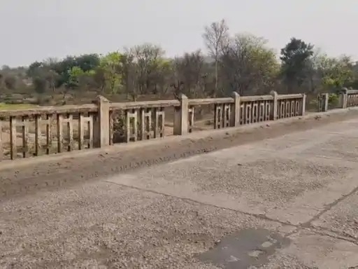 44-year-old-tipan-river-bridge