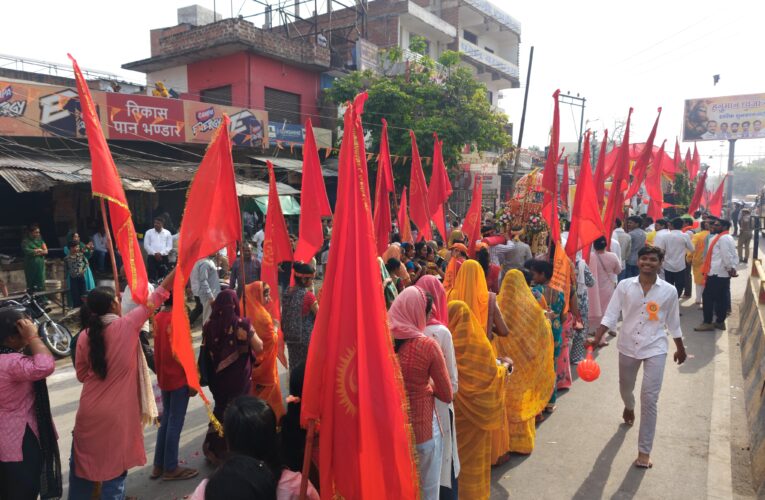 11वें रुद्रावतार संकटमोचन हनुमान के जयंती पर काशी नगरी हनुमत आराधना में लीन