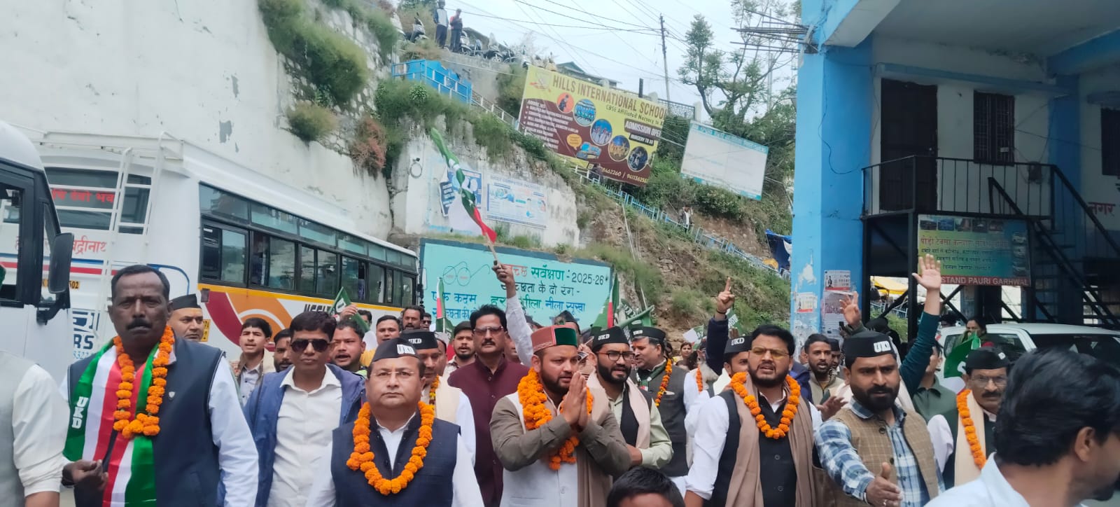 under-leadership-youth