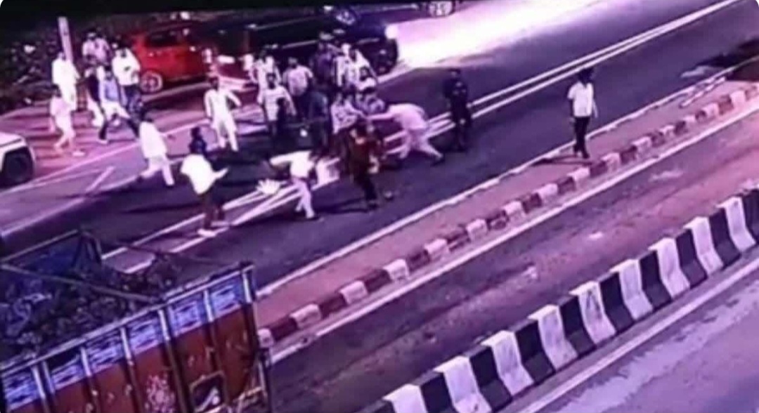 jh-major-unrest-at-mandar-toll