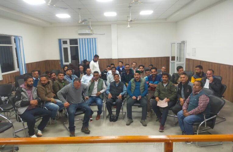 एटीएस मामले पर ओपरेटर्स की मांगों की करेंगे पैरवी : पठानिया