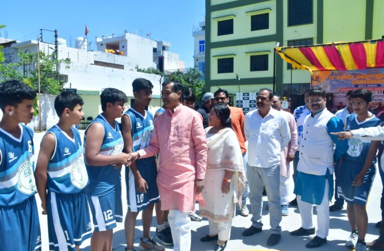 जूनियर अंडर-18 बास्केटबॉल : उद्घाटन मैच में डीएवी और शिवडेल स्कूल ने दर्ज की जीत