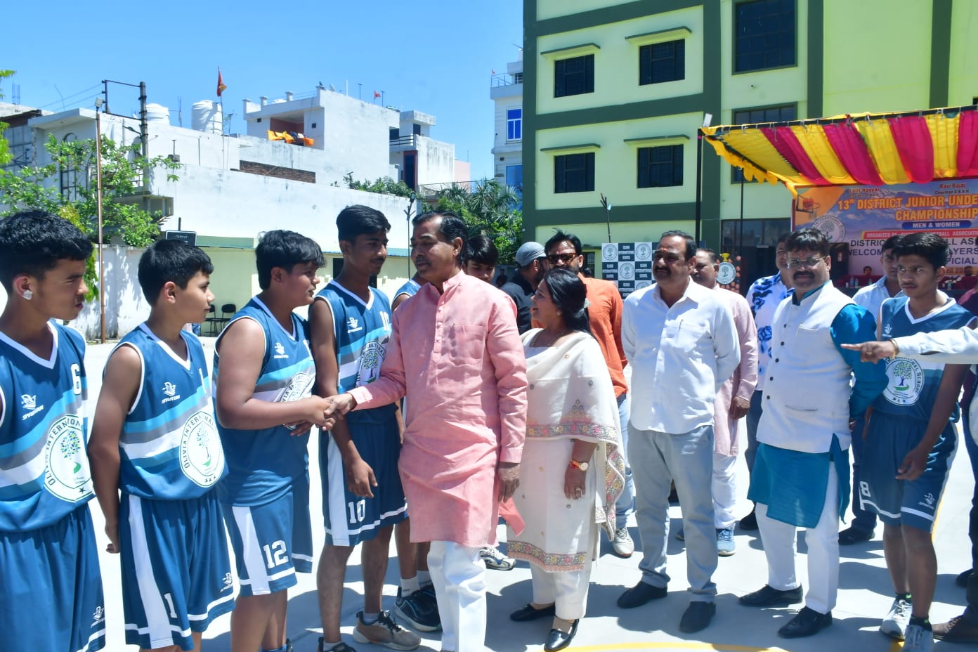 uk-junior-under-basketball