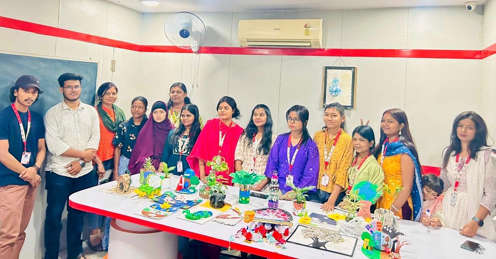 jh-students-showcase-creativity-on-earth-day