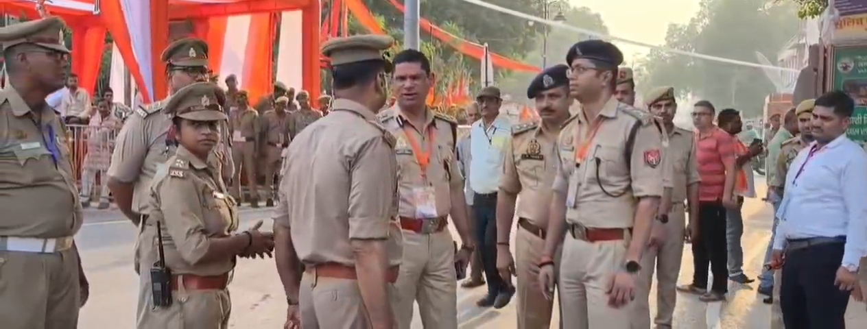 up-vns-pm-modi-darshan-pujan-